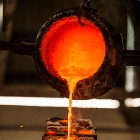 Molten copper alloy during high-strength conductive alloy processing